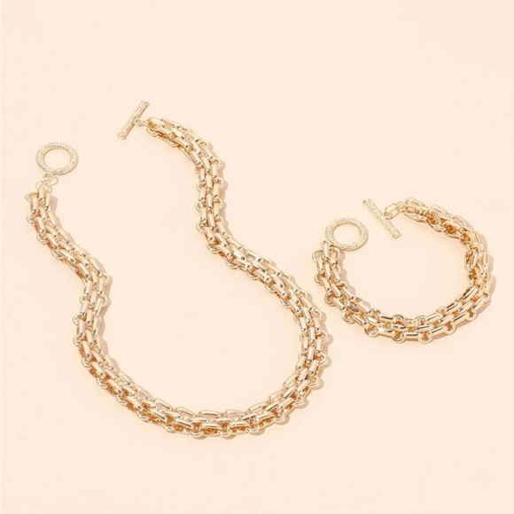 Jewelry - 2pcs chain Jewelry Set